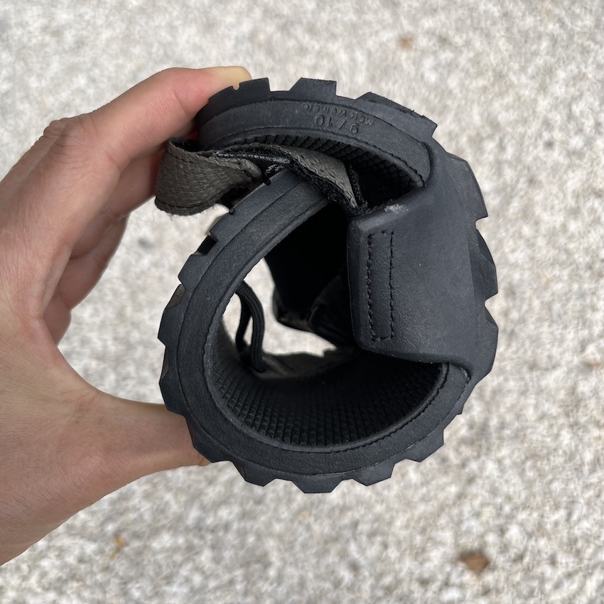 Bedrock barefoot szandál feltekert